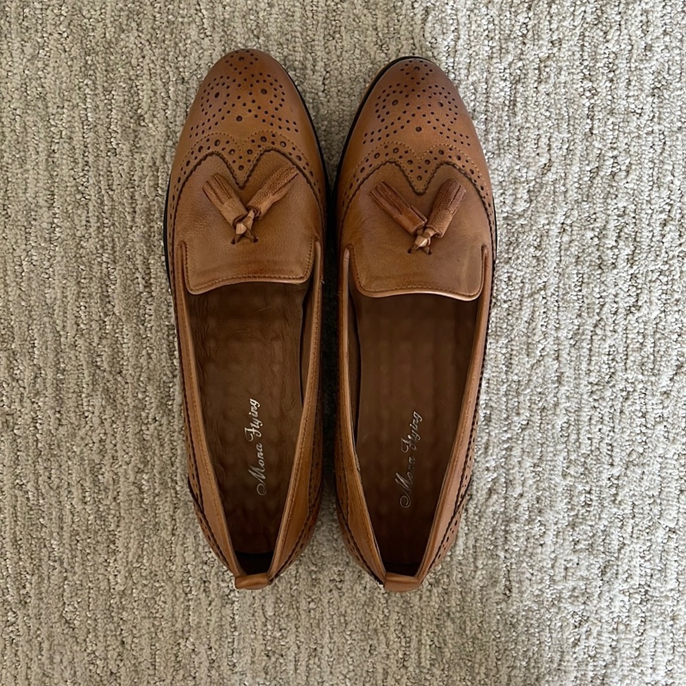 CAMEL LOAFERS - SZ 9